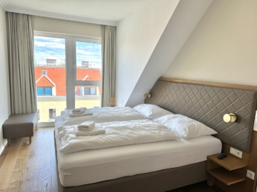 Schlafzimmer 2 - Voll ausgestattetes Penthouse der Extraklasse mit Panorama-Dachterrasse
