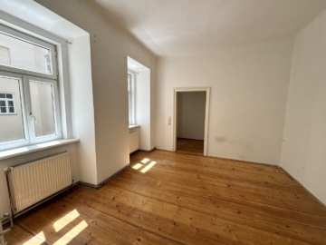 Zimmer 3 - SANIERUNGSHIT! 6,5-Zimmer-Wohnung in Bestlage des 9. Bezirks