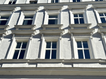 Fassade - Lichtdurchflutete Dachgeschosswohnung mit Galerie und Blick über die Stadt – Nahe Mariahilfer Straße & Westbahnhof