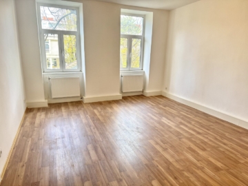 Wohnbereich - Ruhige 3-Zimmer-Altbauwohnung in Innenhoflage mit Küche – Nähe U3 Schlachthausgasse