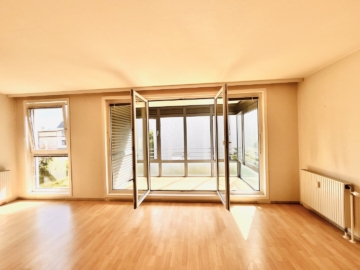 Wohnraum - Smarte Familienwohnung mit Potenzial in ruhiger Grünlage (nähe U1 Kagran, Vedmed Uni)