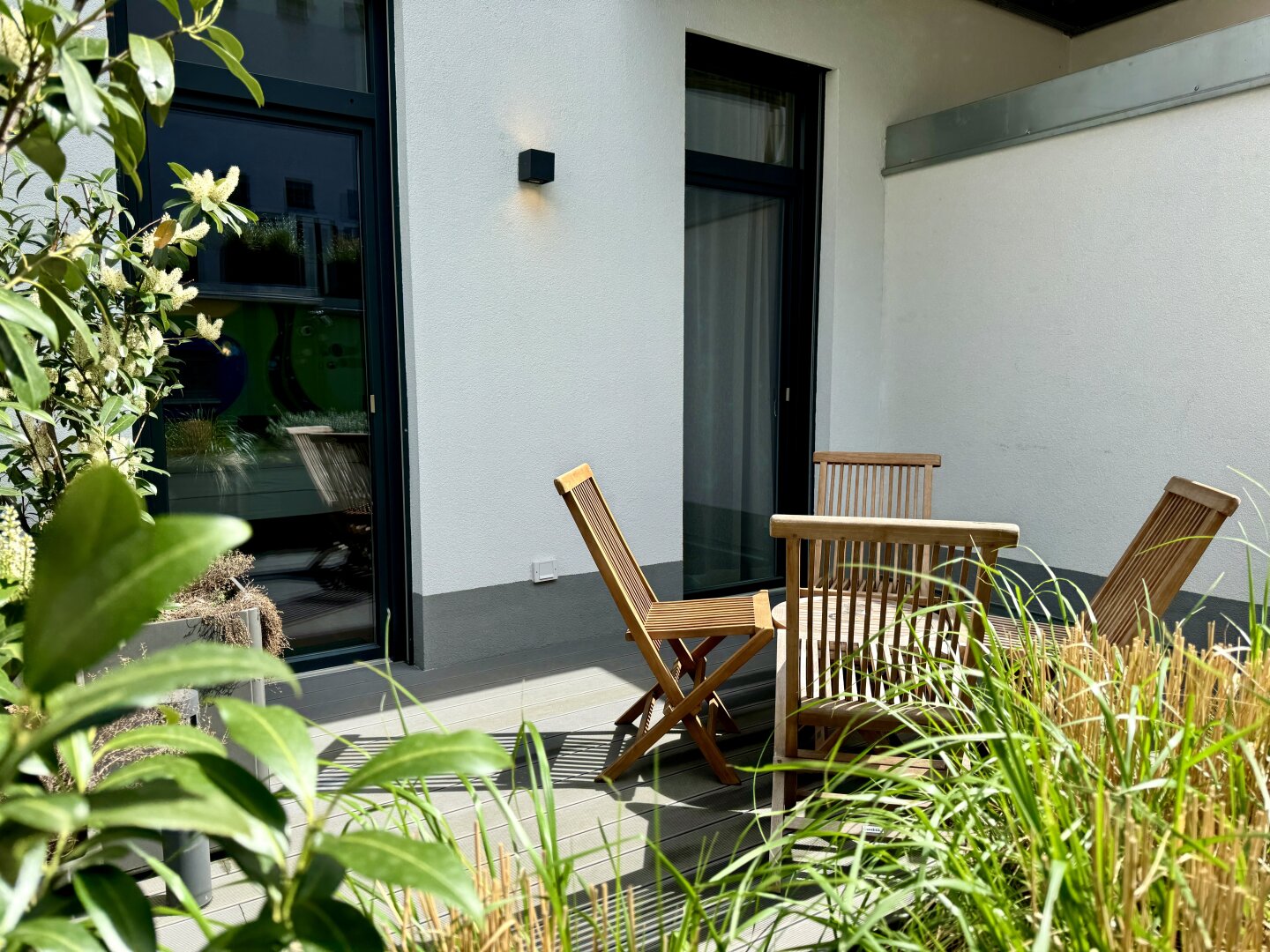 INVESTMENT CHANCE! Exklusives & voll ausgestattetes BUY-TO-LET-Apartment mit Terrasse - Terrasse