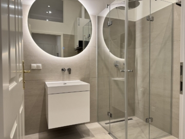 Badezimmer - Klassischer Charme und moderne Eleganz: Traumhafte Altbauwohnung in Bestlage des 3. Bezirks!
