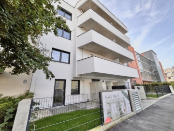 Fassade - ERSTBEZUG: Traumhafte 2-Zimmer-Wohnung mit Balkon (ideal für Anleger)